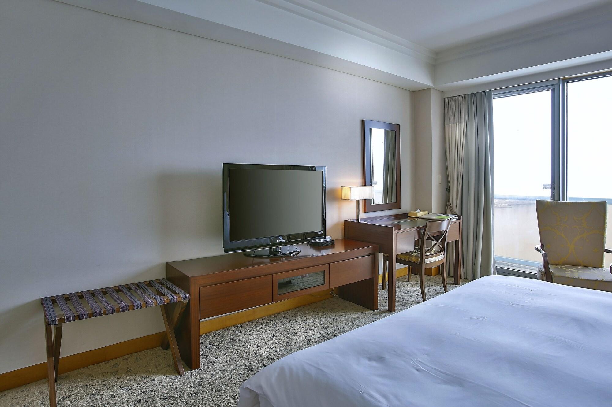 Yeongam Hotel Hyundai By Lahan Mokpo מראה חיצוני תמונה