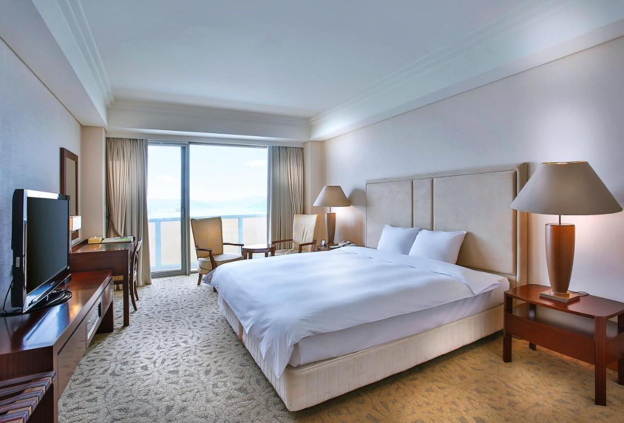 Yeongam Hotel Hyundai By Lahan Mokpo מראה חיצוני תמונה