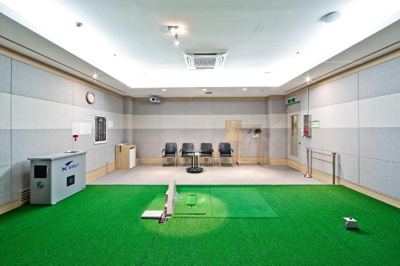 Yeongam Hotel Hyundai By Lahan Mokpo מראה חיצוני תמונה