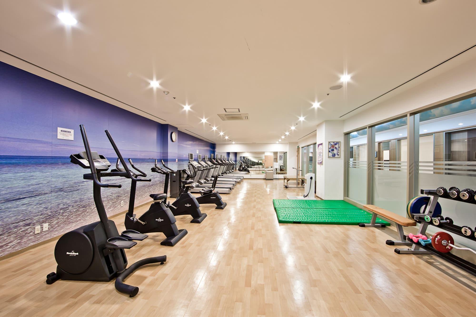Yeongam Hotel Hyundai By Lahan Mokpo מראה חיצוני תמונה