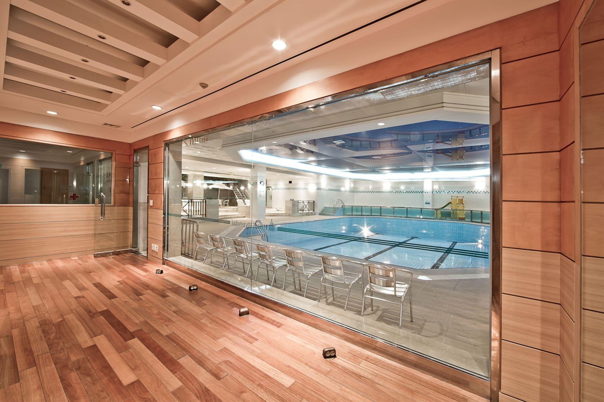 Yeongam Hotel Hyundai By Lahan Mokpo מראה חיצוני תמונה